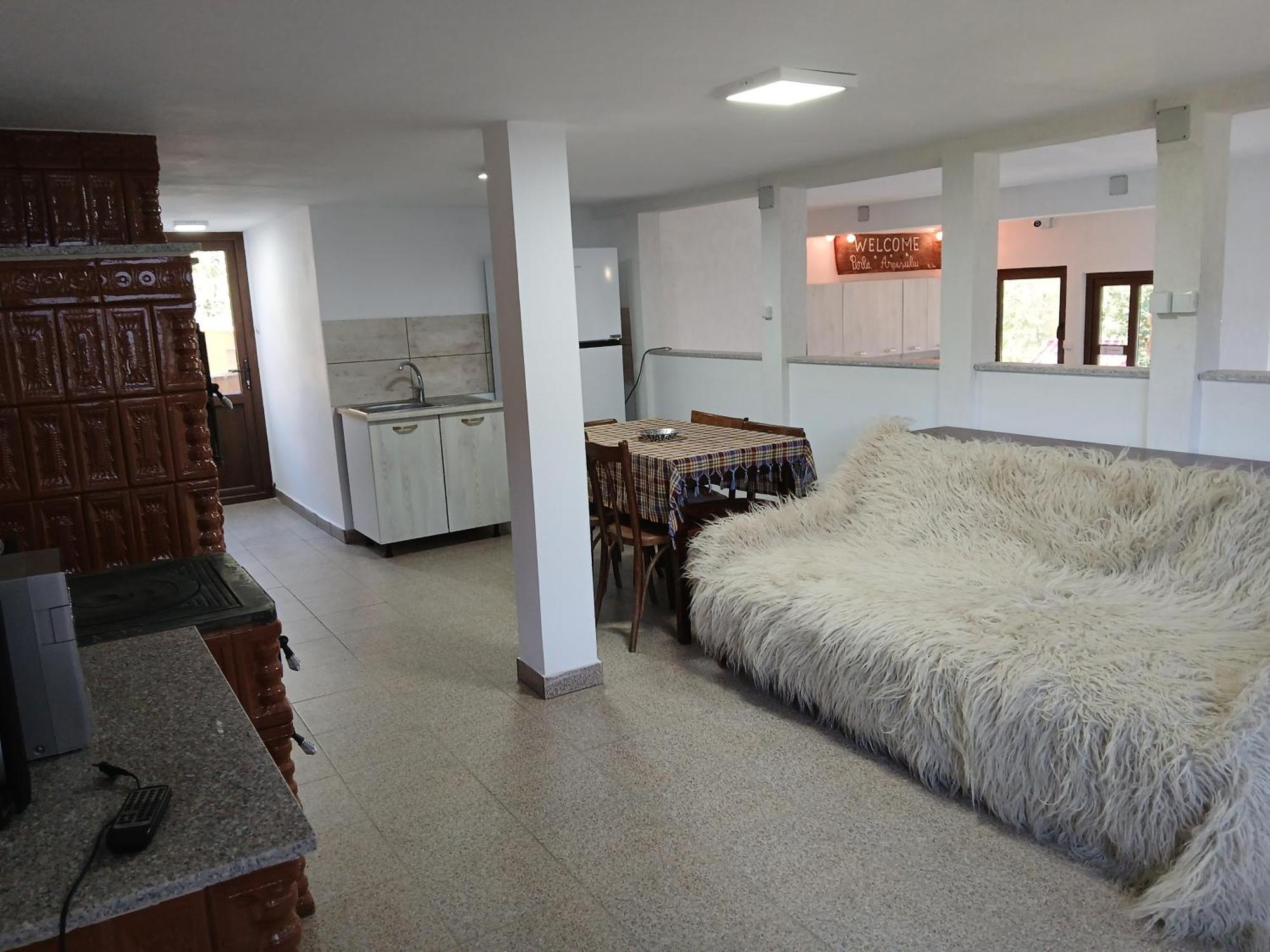 Perla Argesului, Ciubar, Piscina, Lift, Gratar, Cabana, Pensiuni, Hotel Cazare Transfagarasan Curtea De Arges Albestii de Arges Buitenkant foto