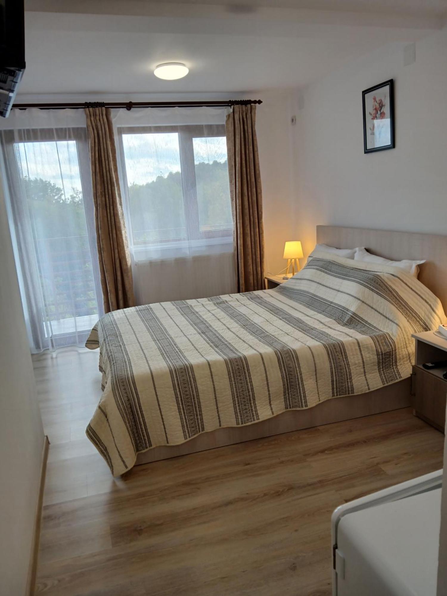 Perla Argesului, Ciubar, Piscina, Lift, Gratar, Cabana, Pensiuni, Hotel Cazare Transfagarasan Curtea De Arges Albestii de Arges Buitenkant foto