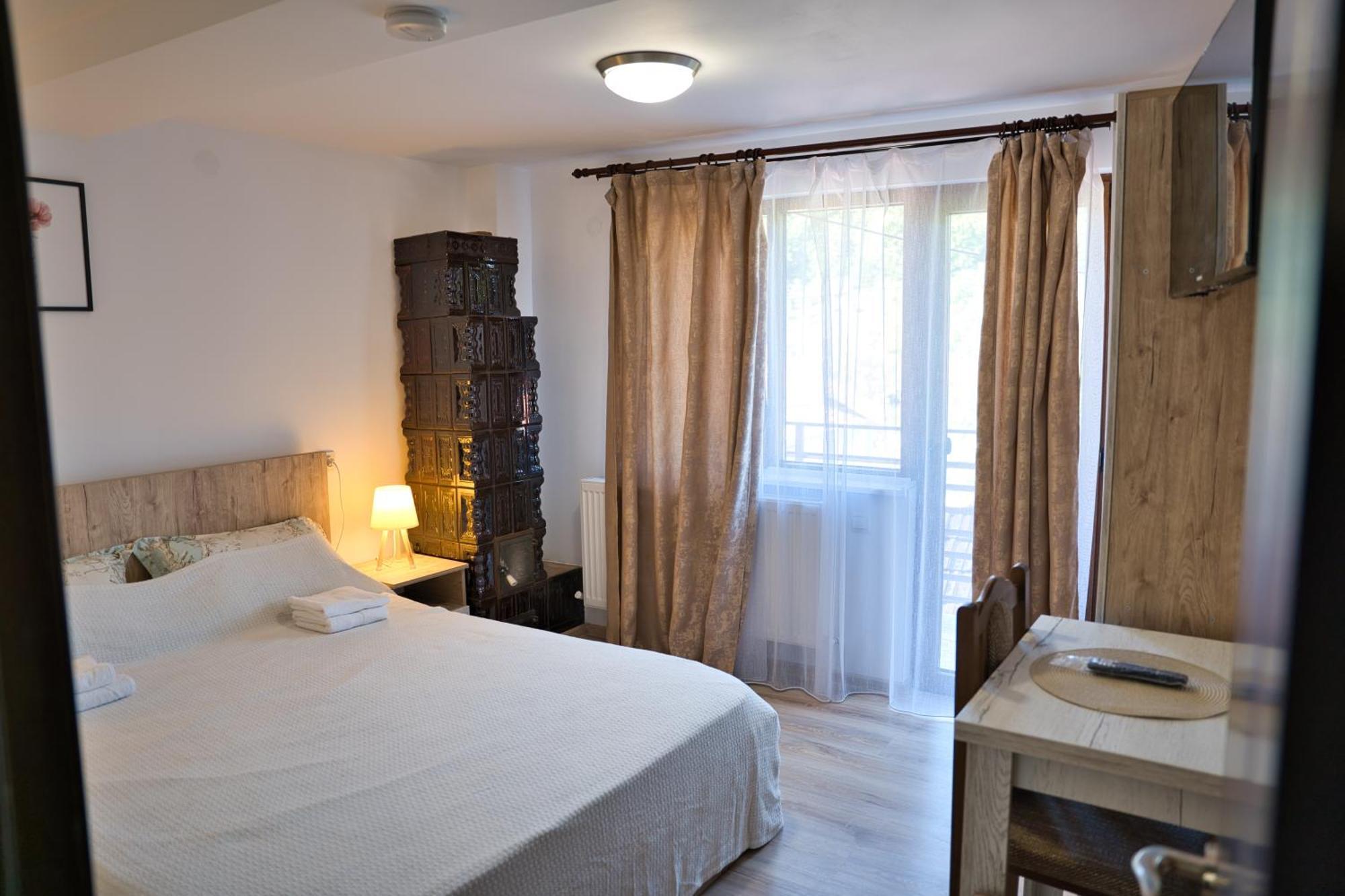 Perla Argesului, Ciubar, Piscina, Lift, Gratar, Cabana, Pensiuni, Hotel Cazare Transfagarasan Curtea De Arges Albestii de Arges Buitenkant foto